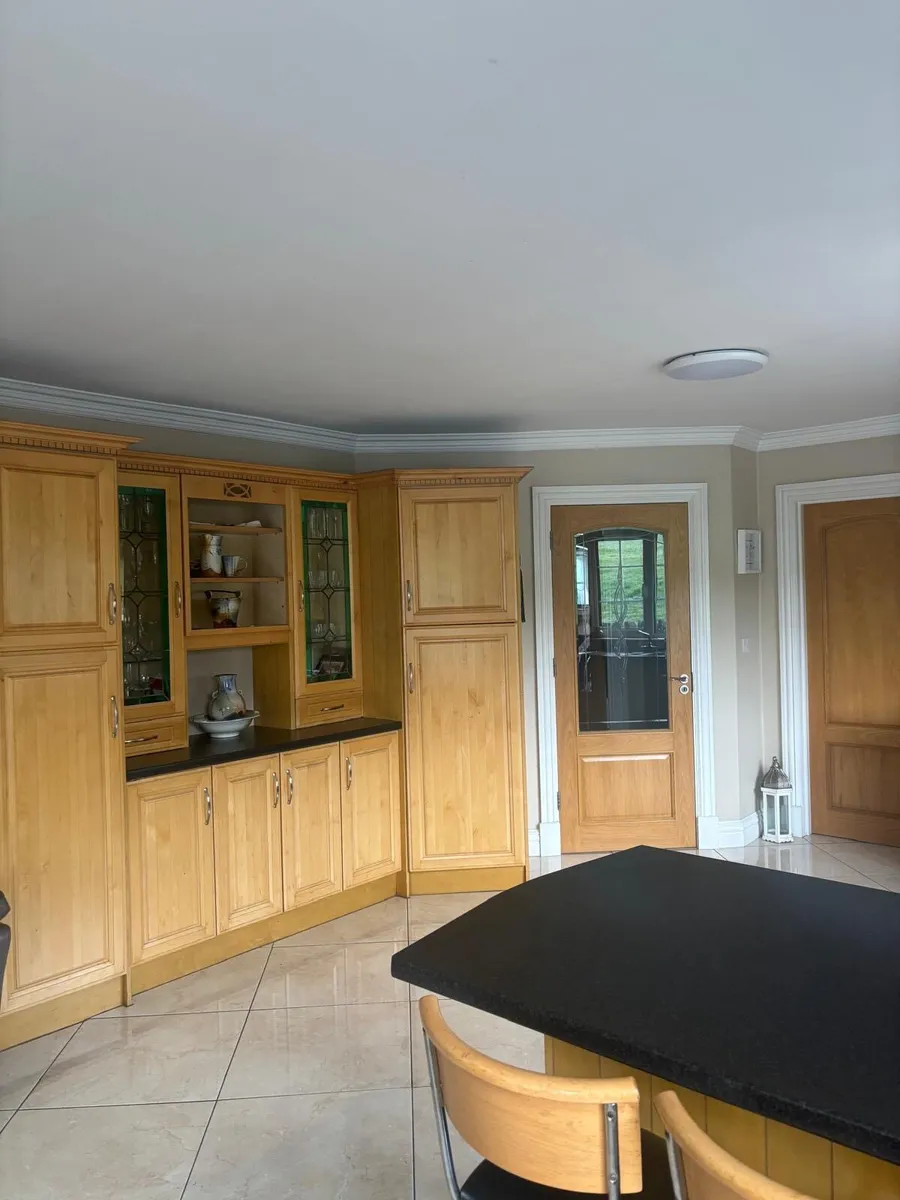 Solid Kitchen - Image 3