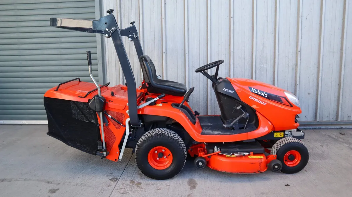 2023 Kubota GR1600-II Lawnmower - Image 2