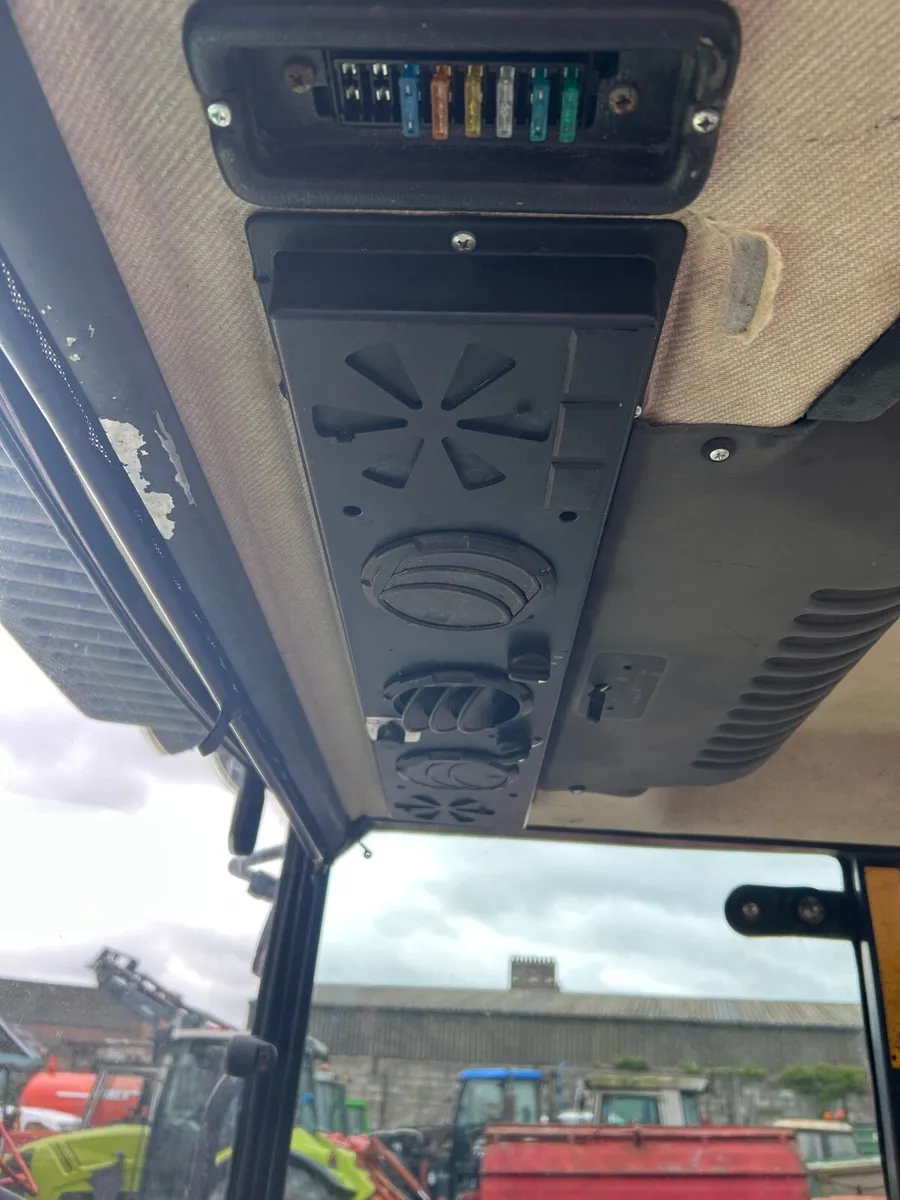 John Deere 5410 - Image 4