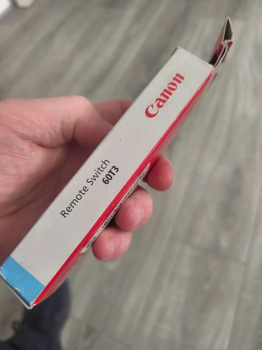 Brand New Canon Remote Switch + Miicnova MC-MB100 - Image 4