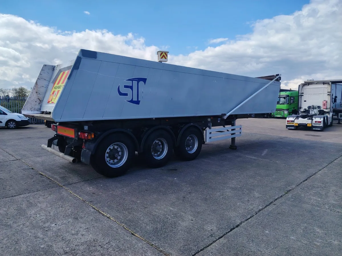 Kelburg alloy aggregate tipping trailer front Lift - Image 1