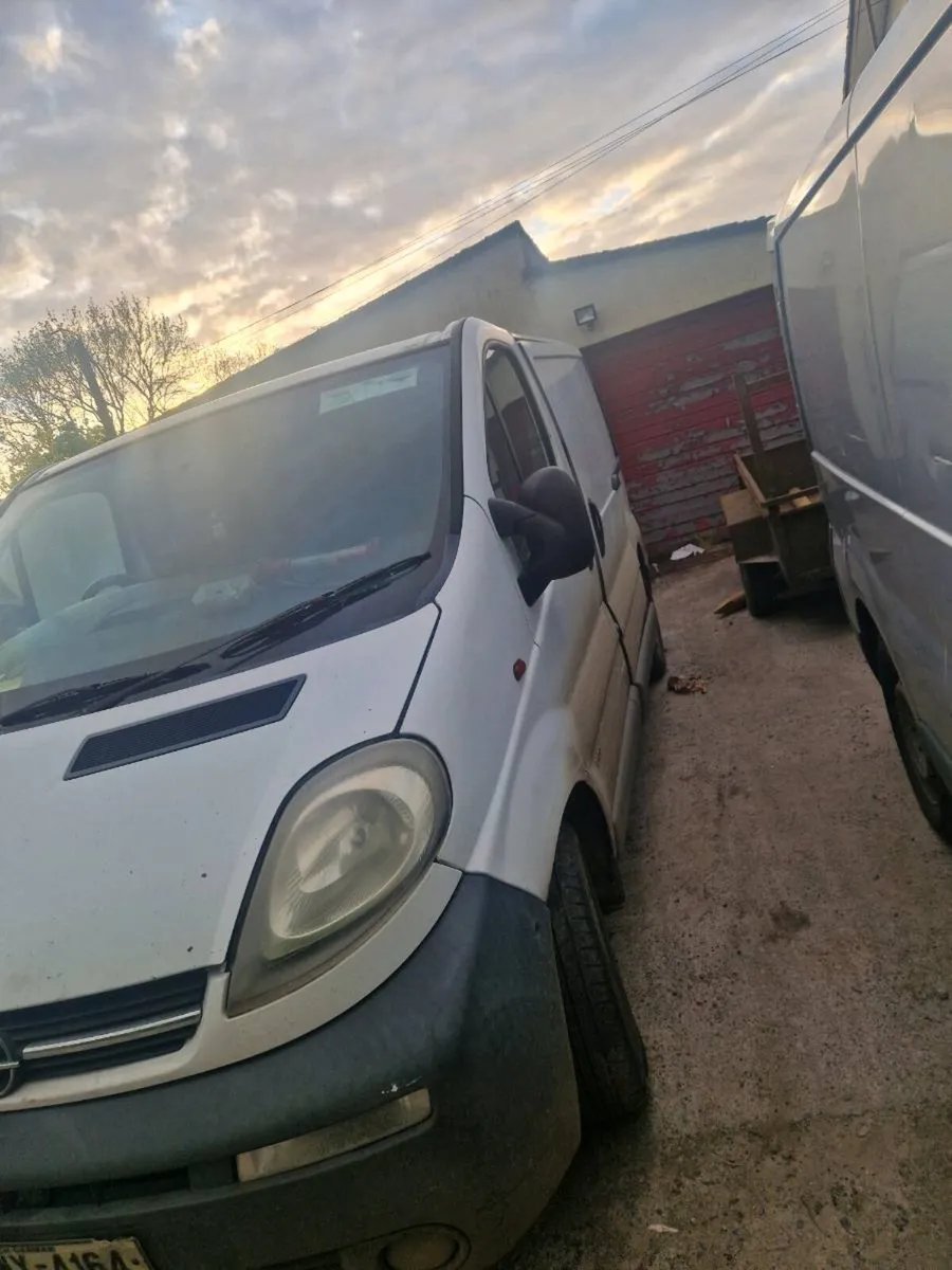 Two vans for sale non runners - Image 3