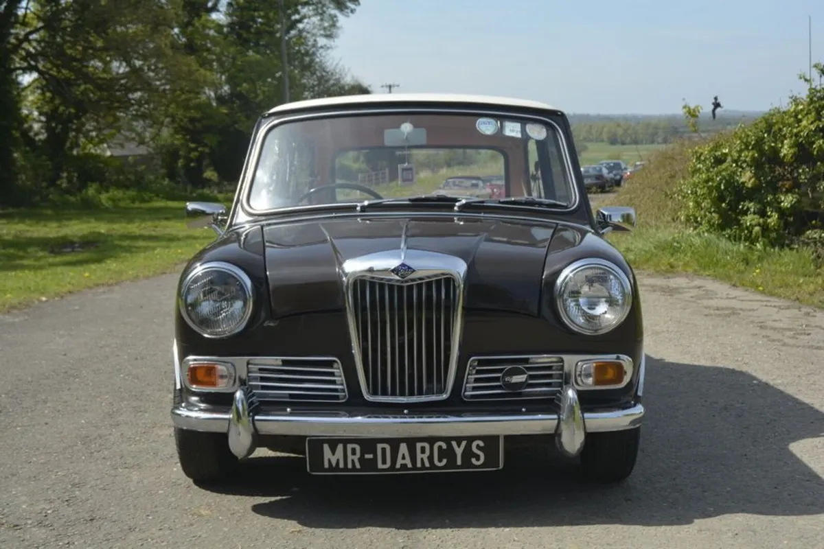Riley Elf Mk3 1969 - Image 2