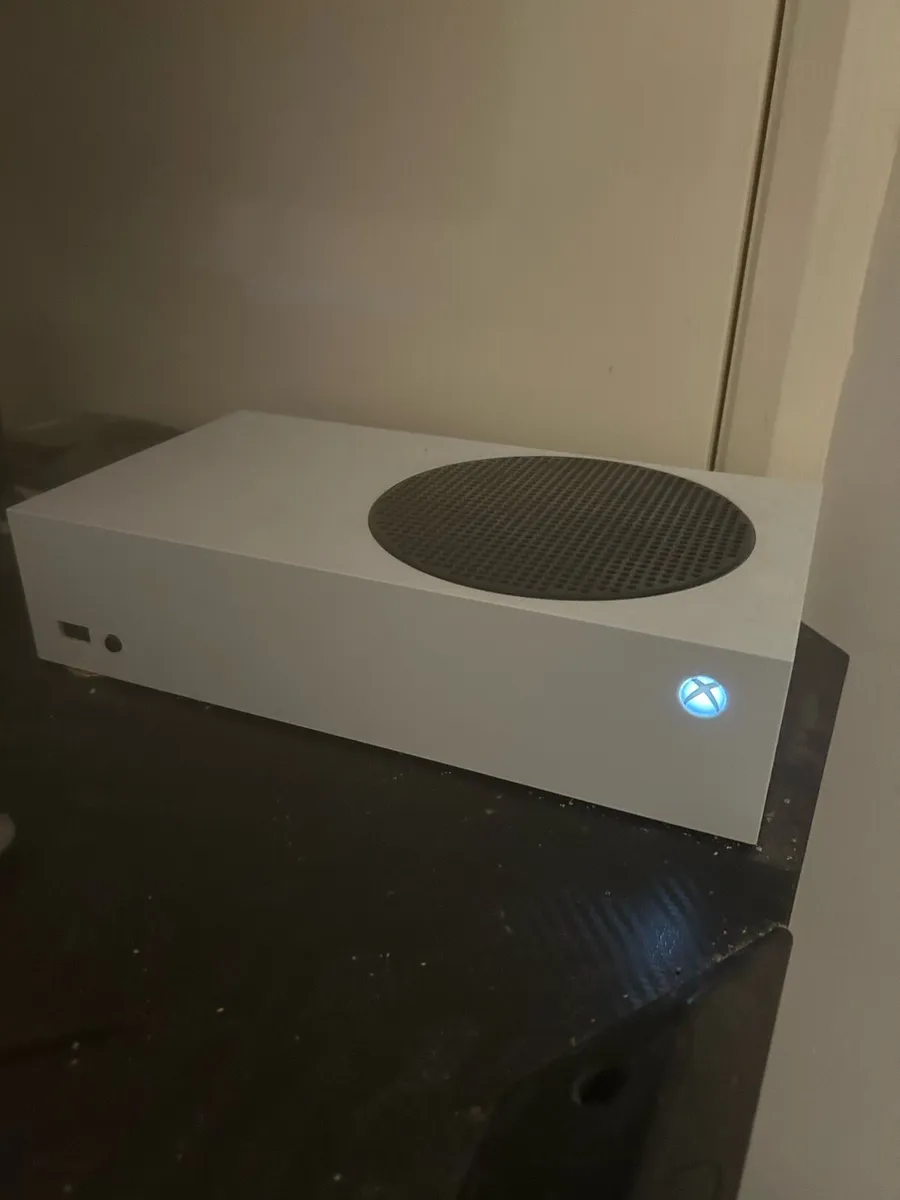 Xbox Series S with controller - Image 1