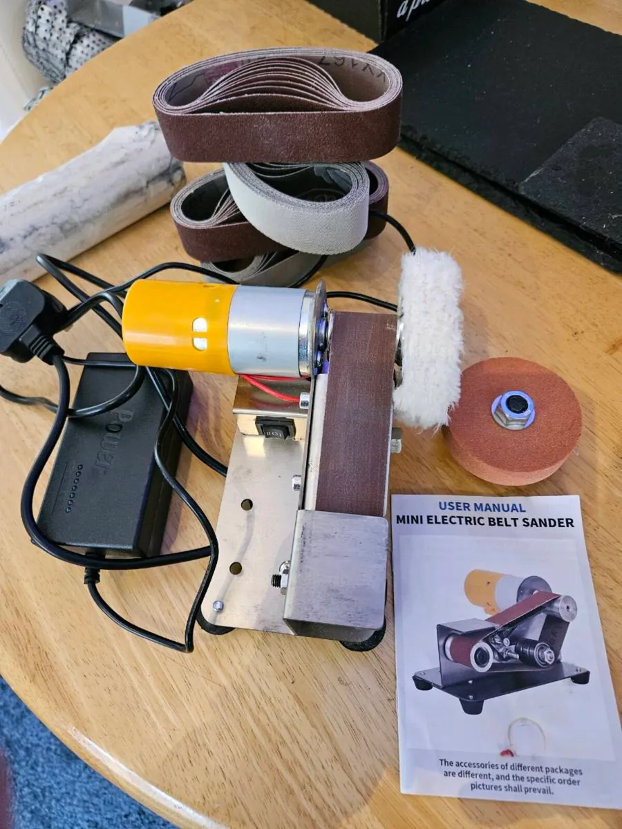 Knife sharpener