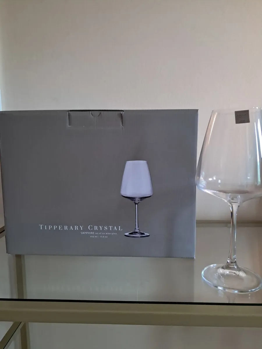 Wine glasses - Image 1