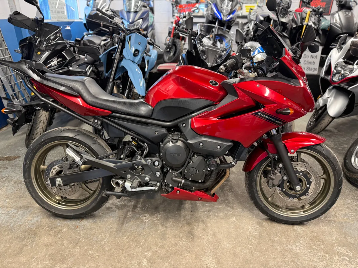 2010 Yamaha XJ6 - Image 1