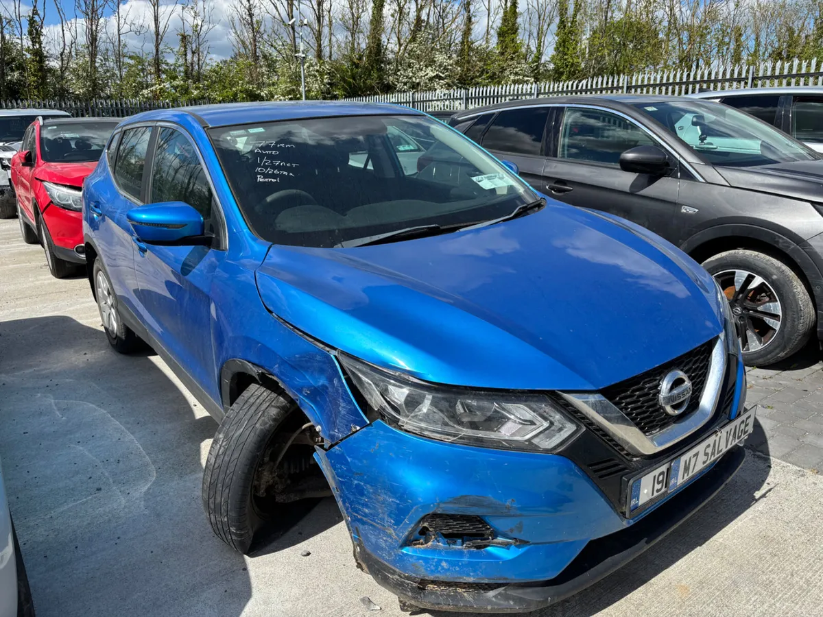 19 Qashqai XE 1.3 Petrol Auto NCT 1/27 70km Starts - Image 2