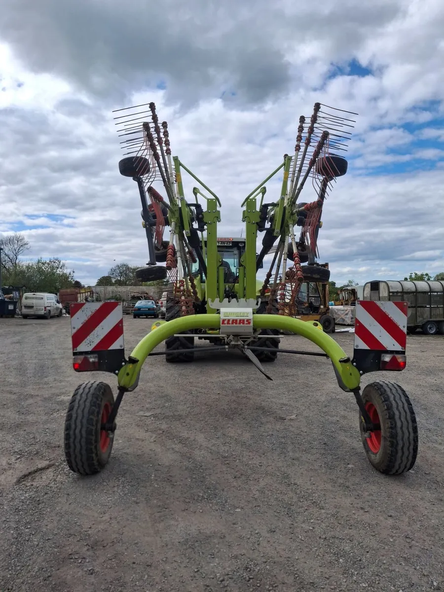 Claas 2600 Rake - Image 4