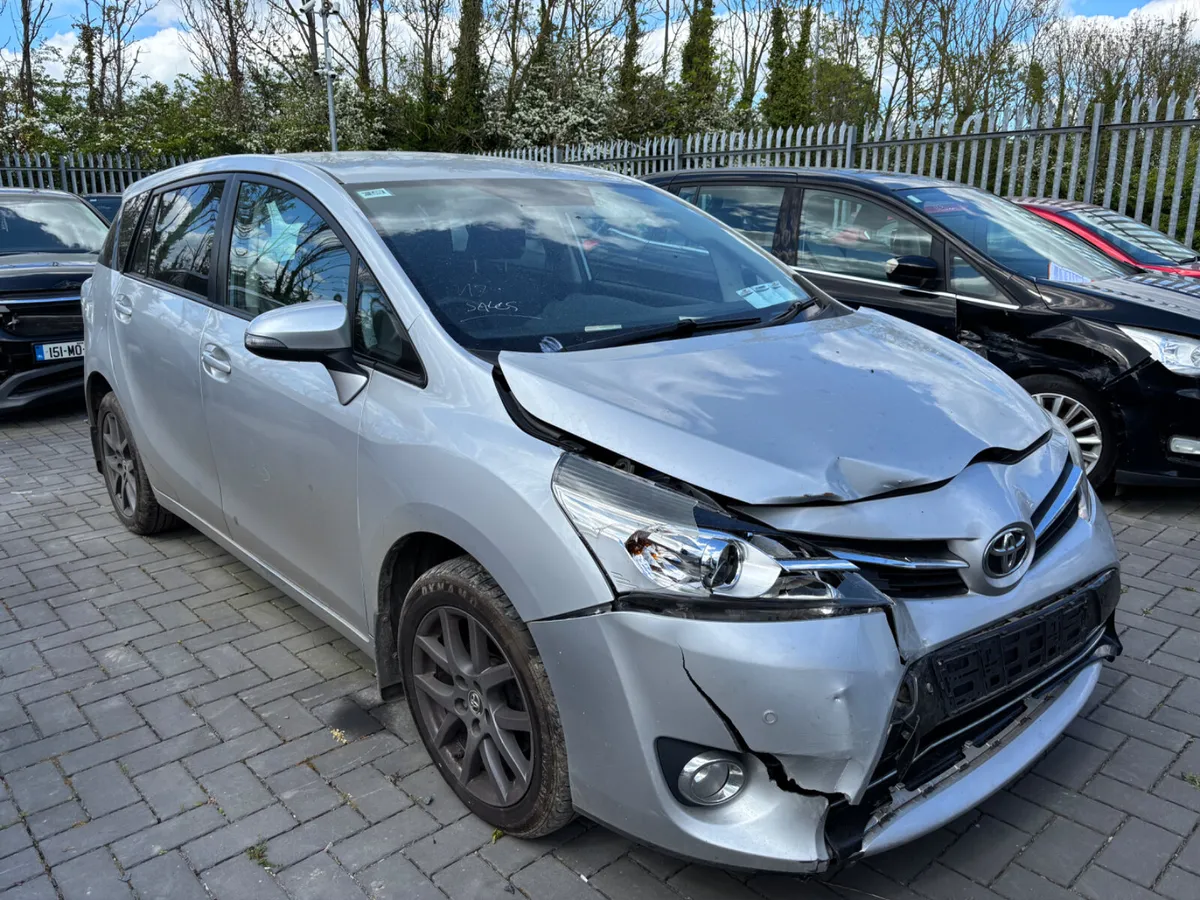 15 Verso Trend D4D 1.6 120k miles Drives - Image 2
