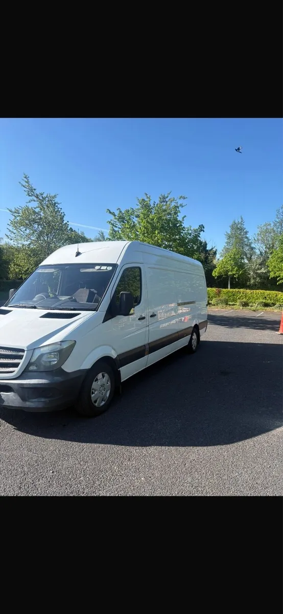 Mercedes Sprinter - Image 2