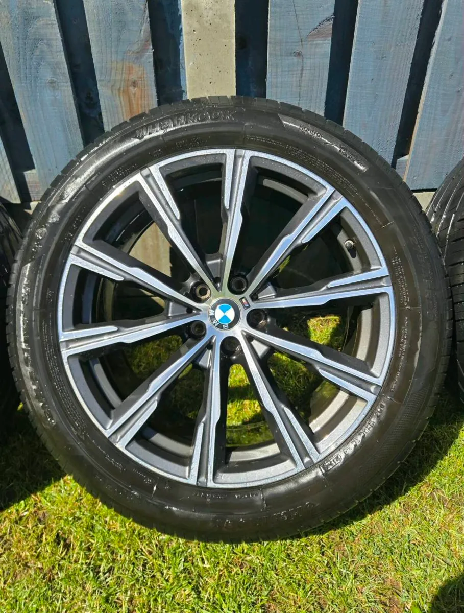20" BMW X5/X6 G05/G06 Alloys and Tyres - Image 3