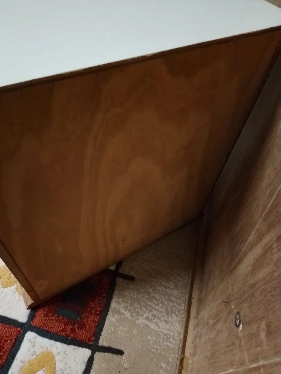 Cabinet - Image 2