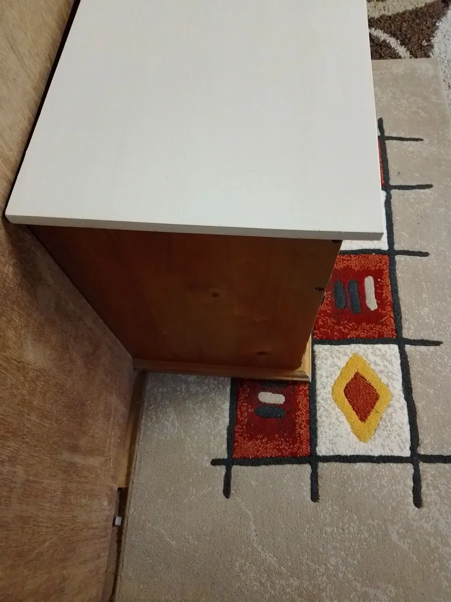 Cabinet - Image 4