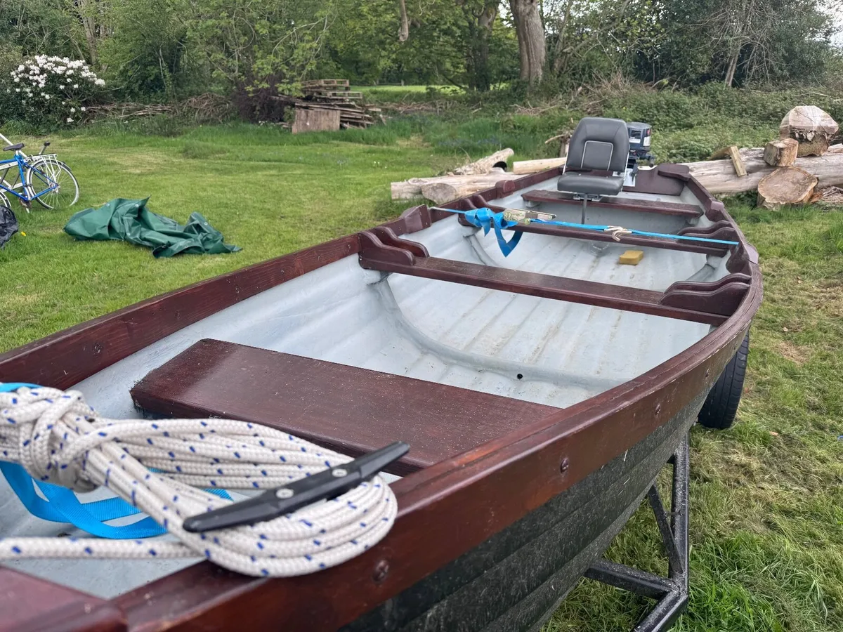 17' 6" lake boat package - Image 4