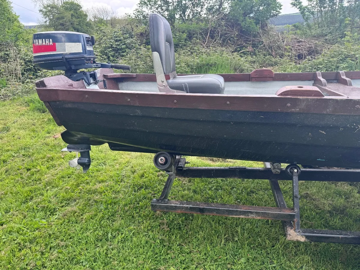 17.5 foot lake boat package - Image 2