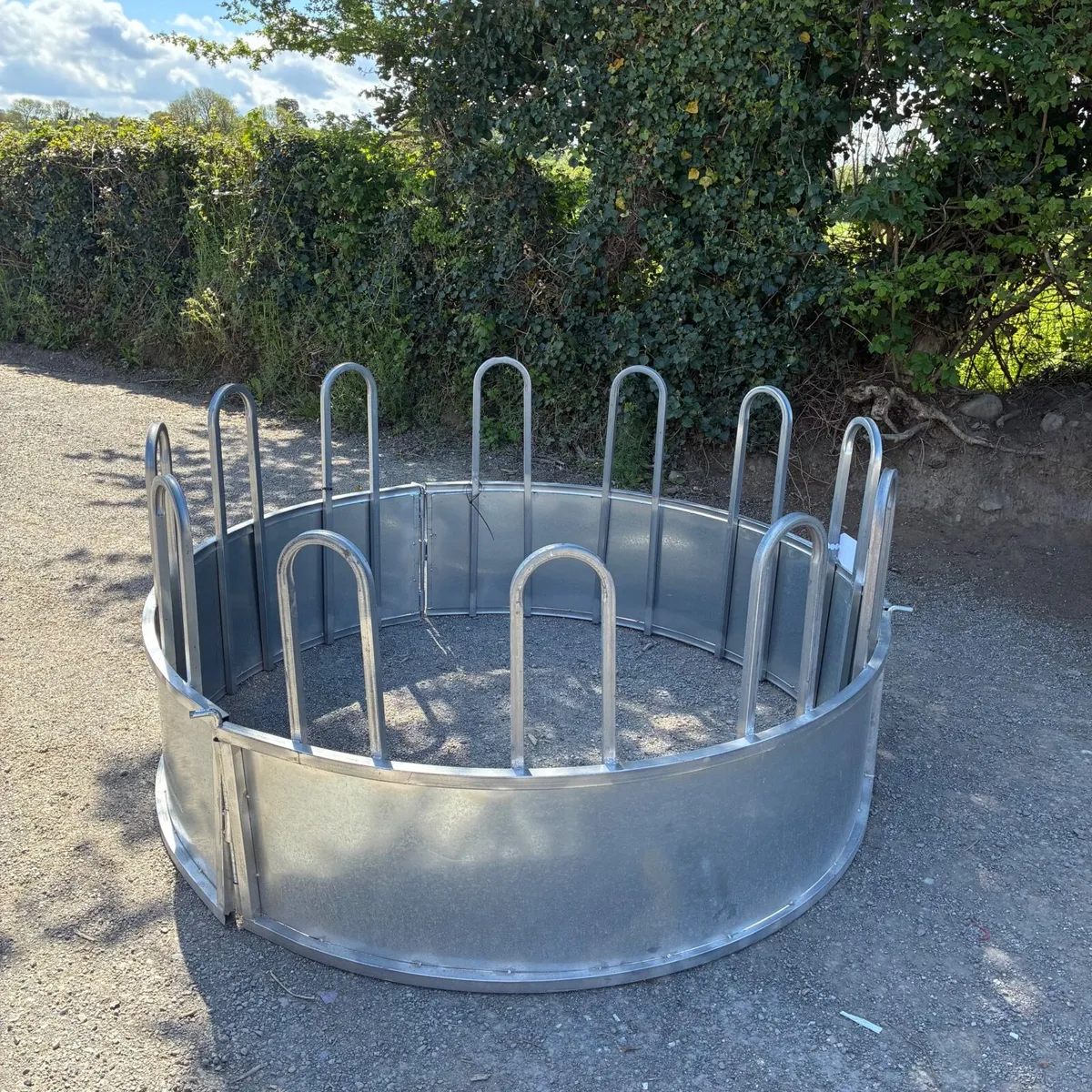 Sheep ring feeder - Image 1