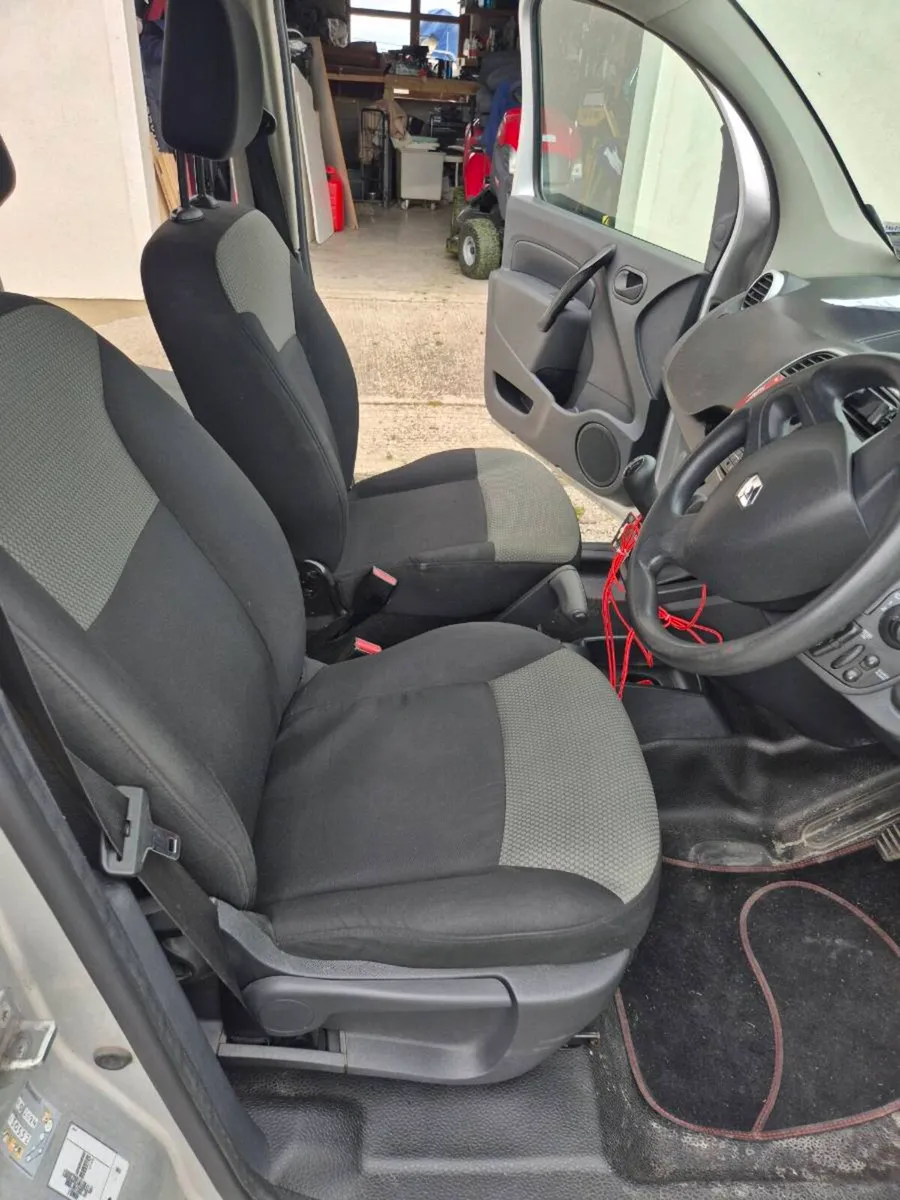 Renault Kagoo maxi 5 seat - Image 2