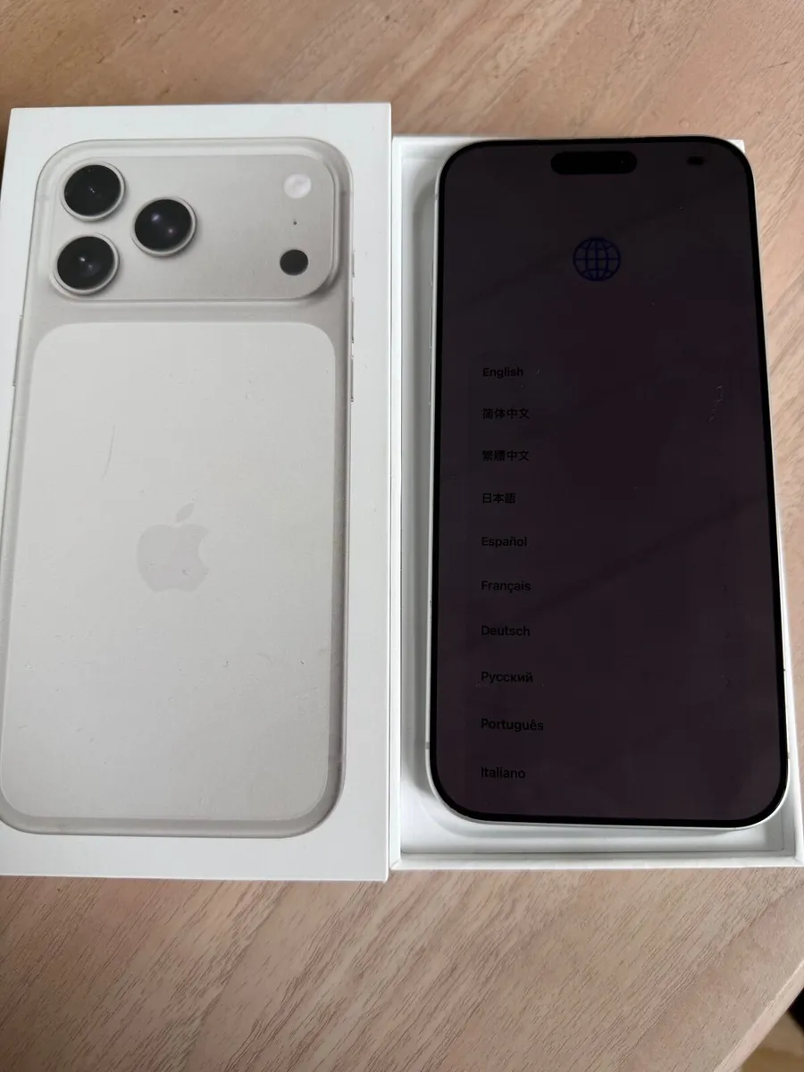 iPhone 17 Pro Max 256GB White Titanium – Like New - Image 2