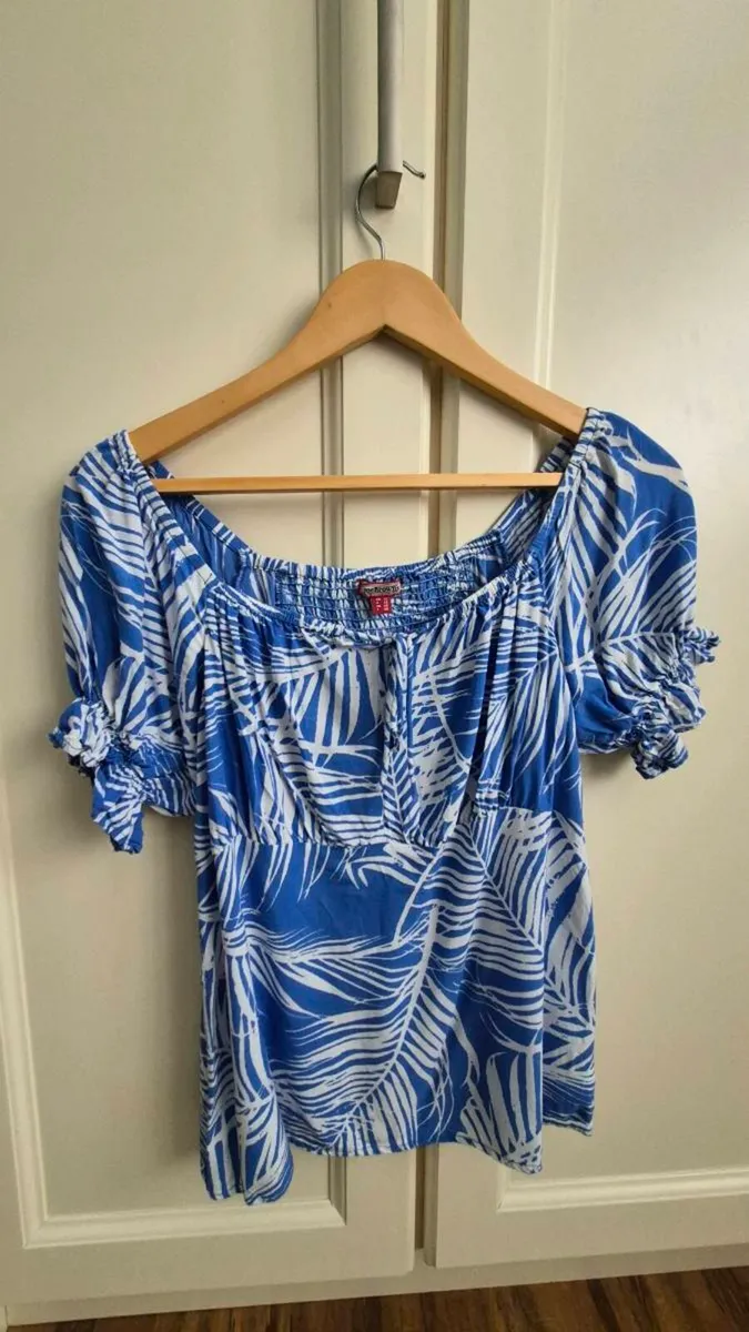 Top by Joe Brown - Image 1
