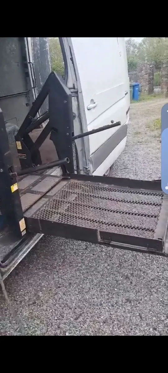 Van lift or wheelchair lift - Image 2