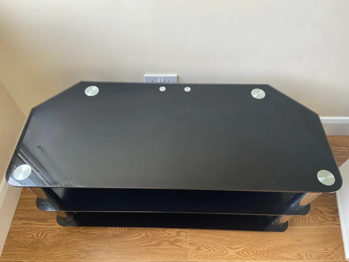 Tv stand - Image 2