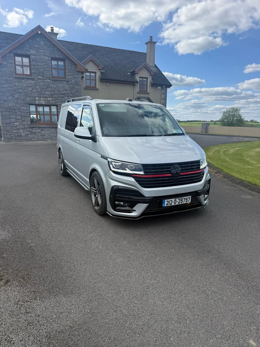 VW Transporter T6.1 - Image 2