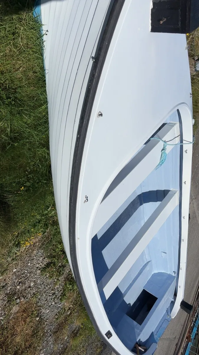 19 ft malahide Fibreglass boat - Image 3