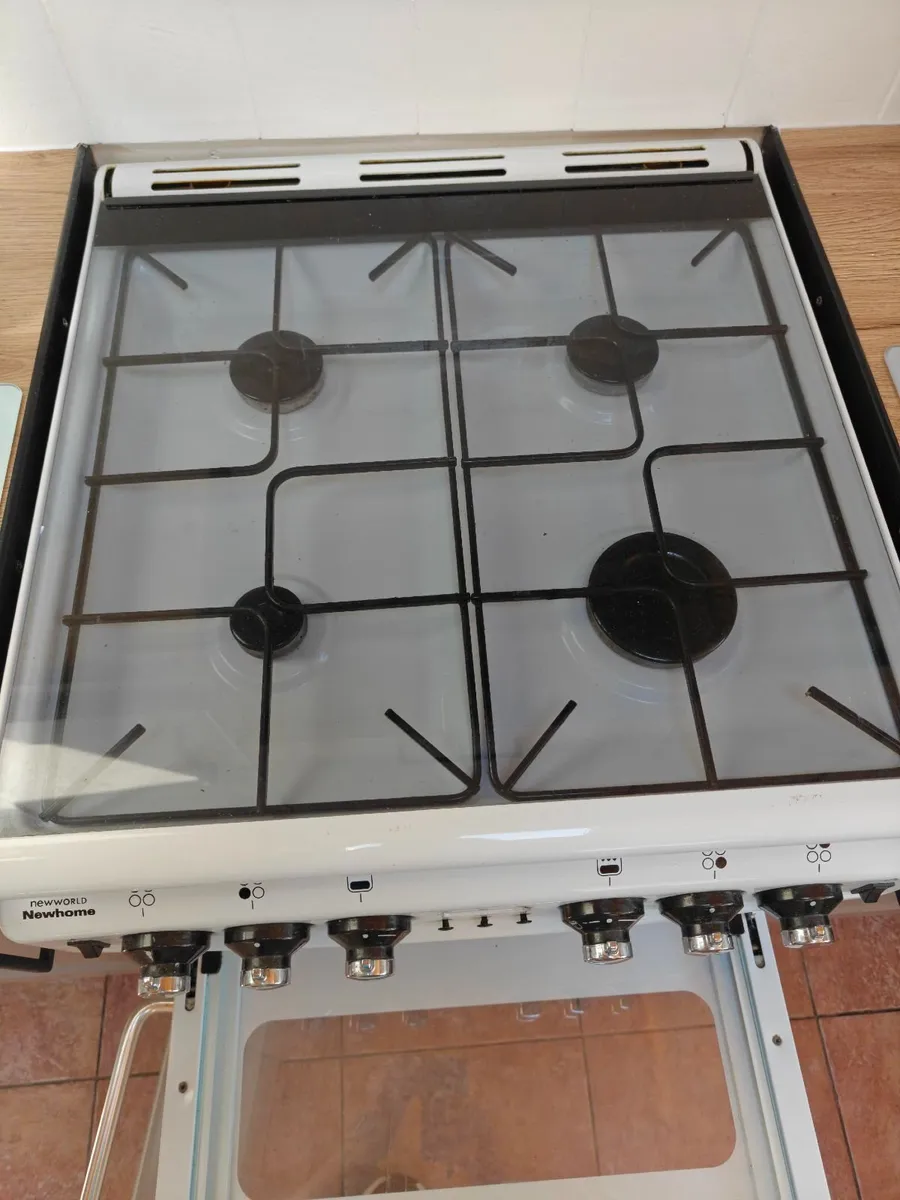 Gas Cooker with Electric Grill - Image 1