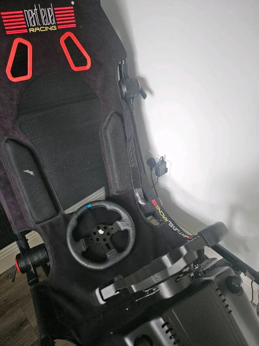 Logitech g923 with next level racing gt seat - Image 1