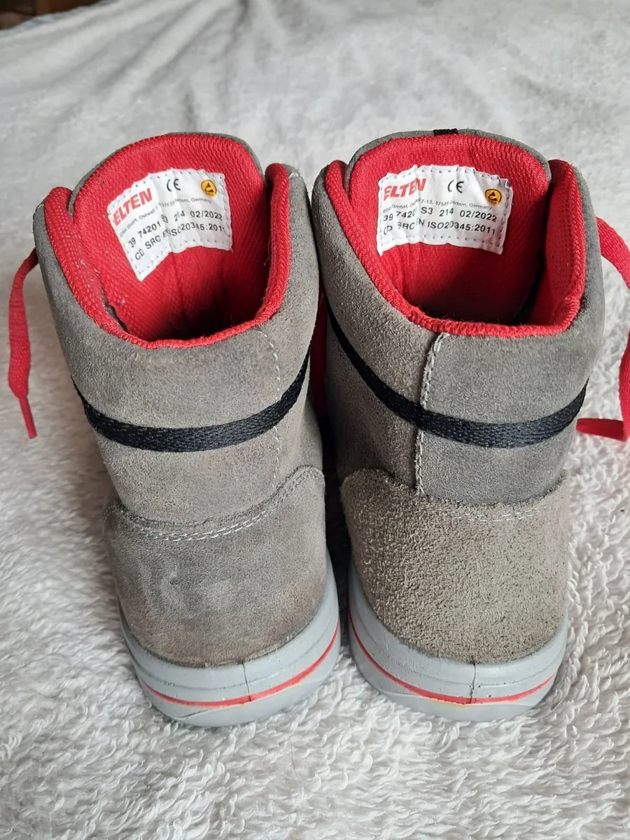 Ladies safety boots - Image 2