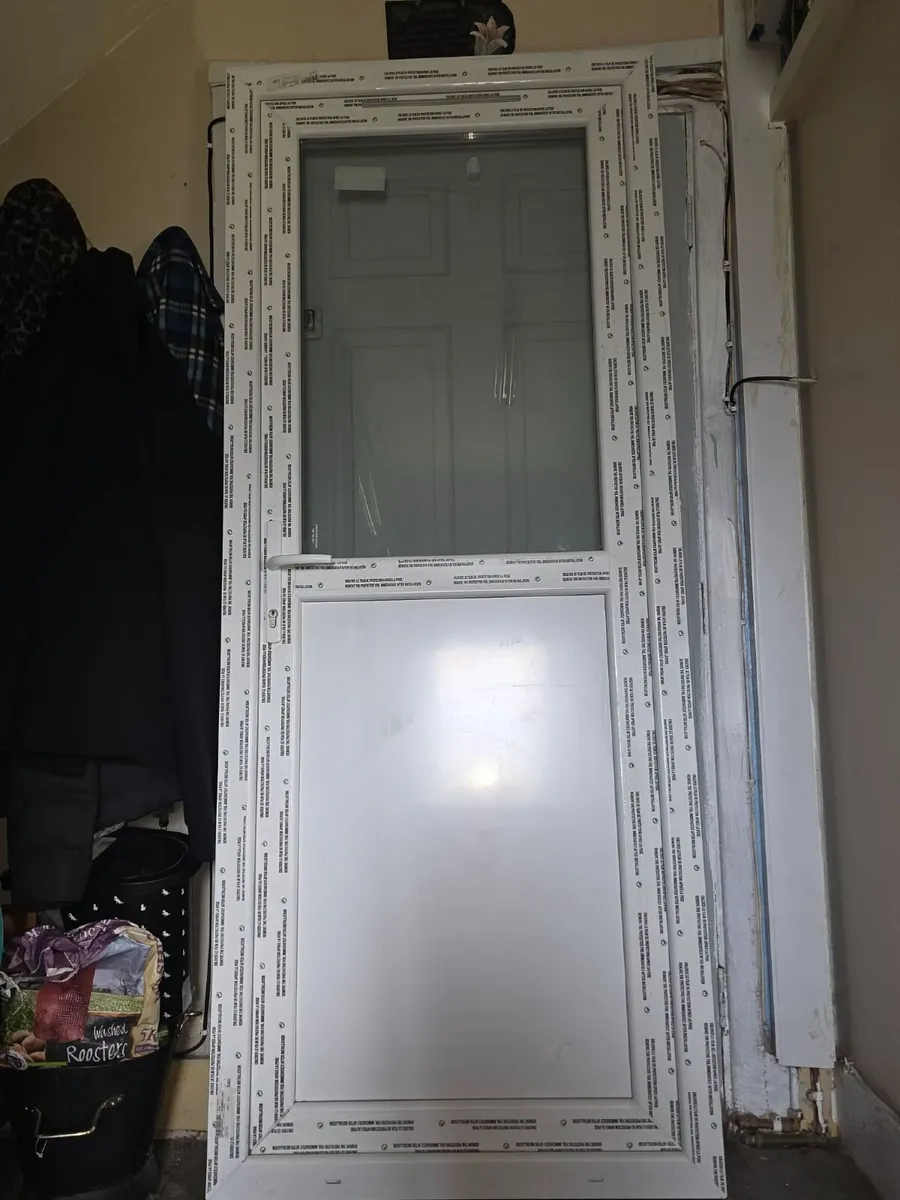 Brand new Door and frame - Image 2