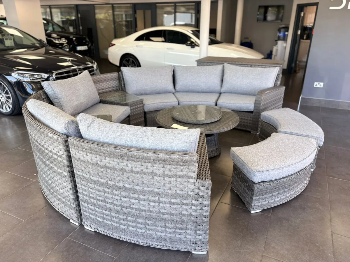 Garden furniture - Image 2