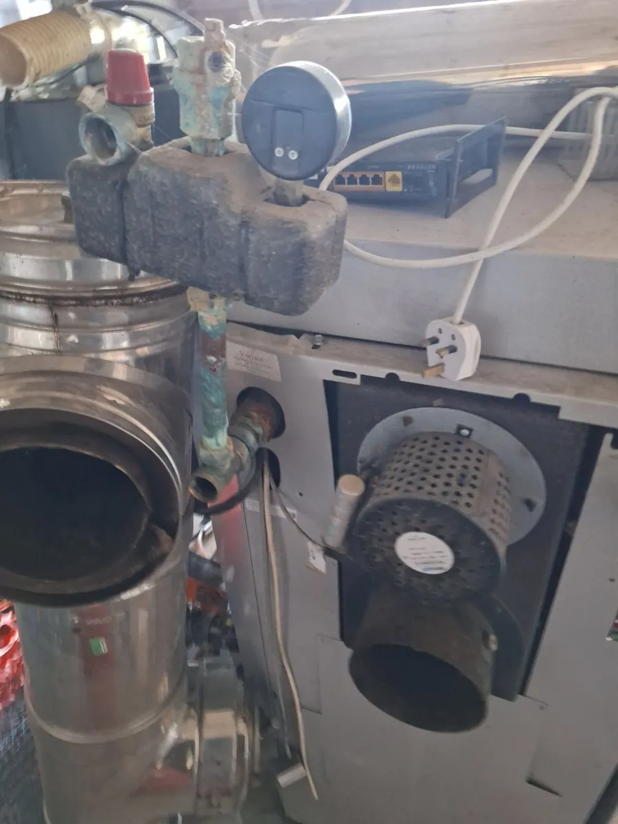 Wood pellet boiler - Image 2