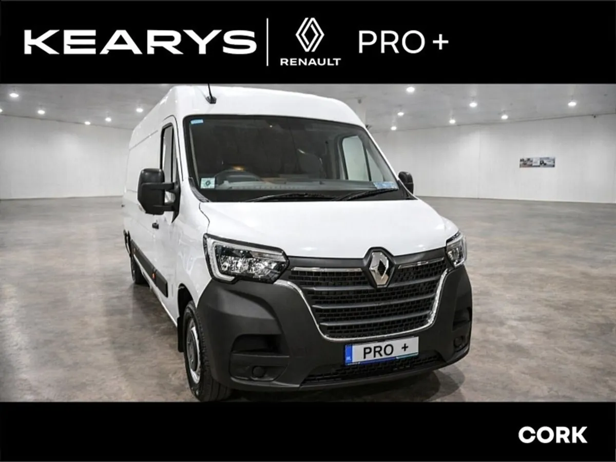 Renault Master FWD LM35 Blue dCi 135 Business MY22 - Image 3