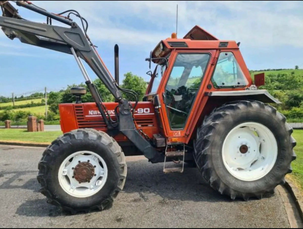 110-90 Tractor - Image 2