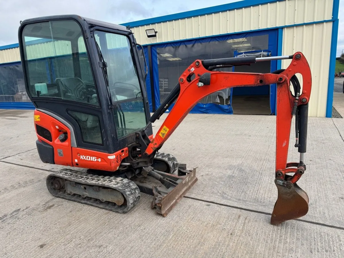 KUBOTA KX016-4 1.6 TON MINI DIGGER - Image 3