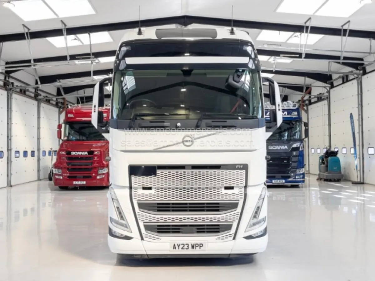 2023 VOLVO FH 460 GLOBETROTTER XL - Image 2