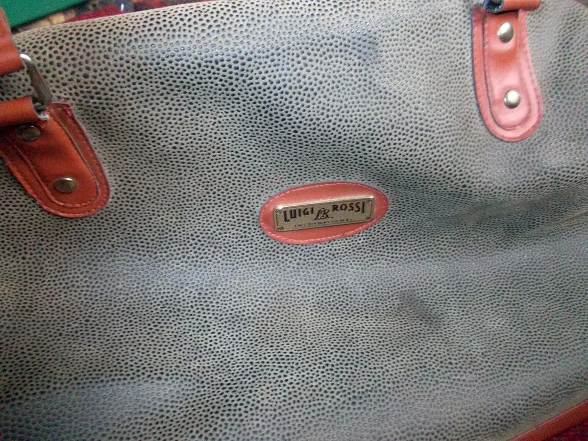 Luigi Rossi International suitcase Bag, 21” x 10” - Image 2