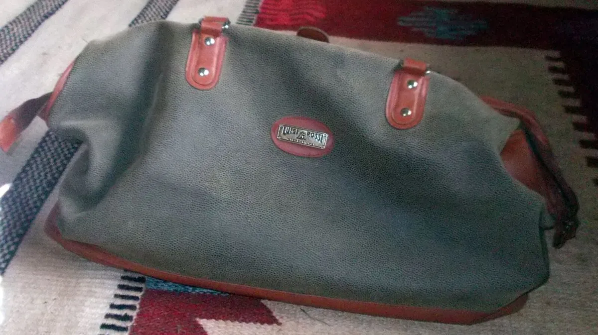 Luigi Rossi International suitcase Bag, 21” x 10” - Image 3