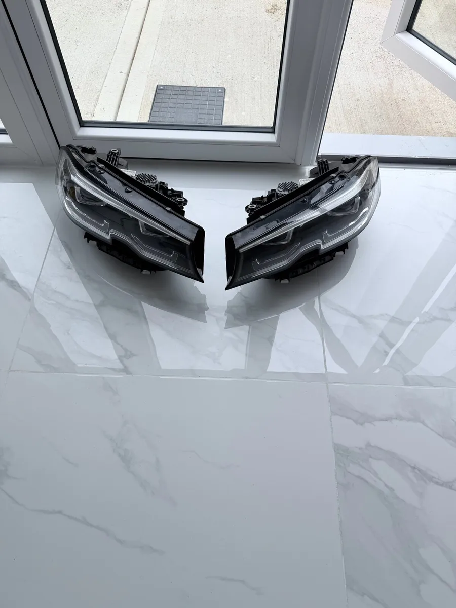 BMW 3 SERIES G20 HEADLIGHTS - Image 1