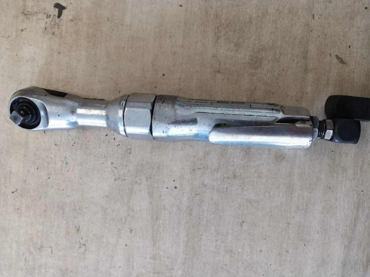 Blue Point 3/8 air ratchet - Image 4