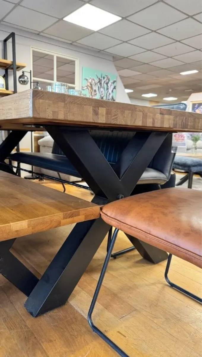 Ex Display Solid Oak Dining Table - Image 4