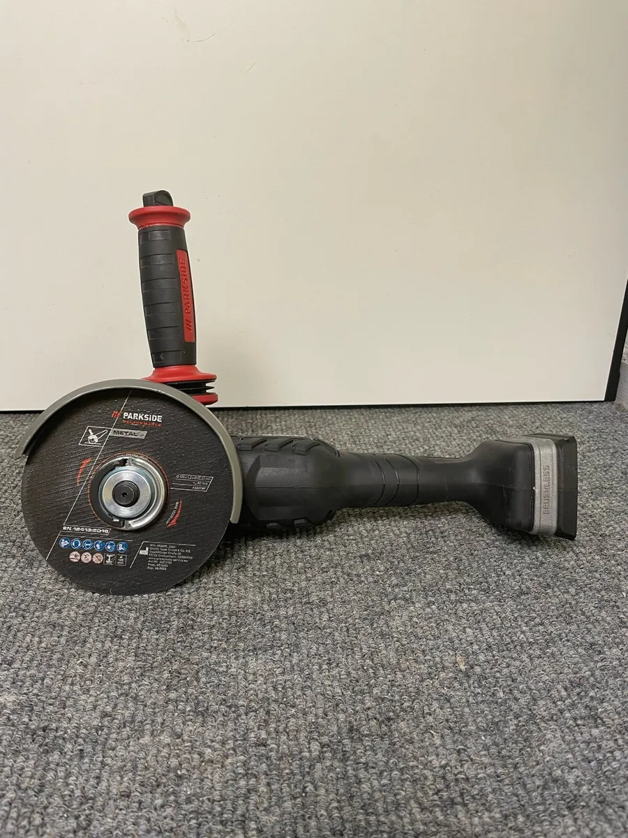 Parkside Performance 20v cordless angle grinder - Image 4