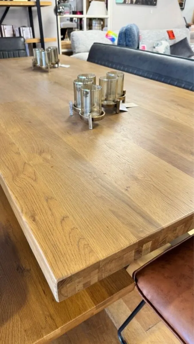 Ex Display Solid Oak Dining Table - Image 3