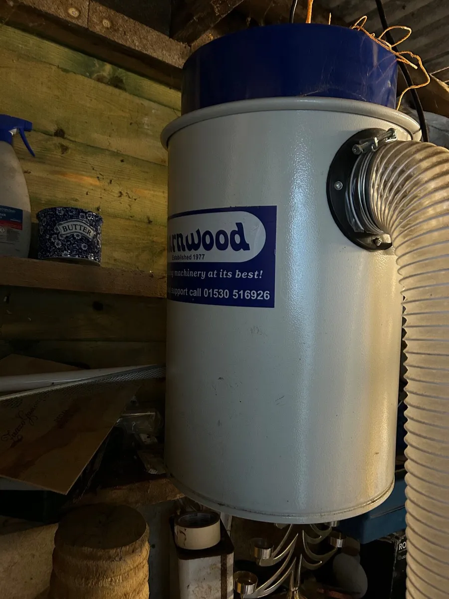 Woodwork dust extractor - Image 3