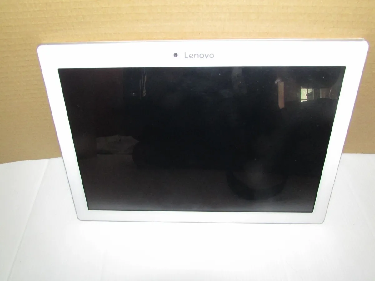Lenovo Tablet - Image 3