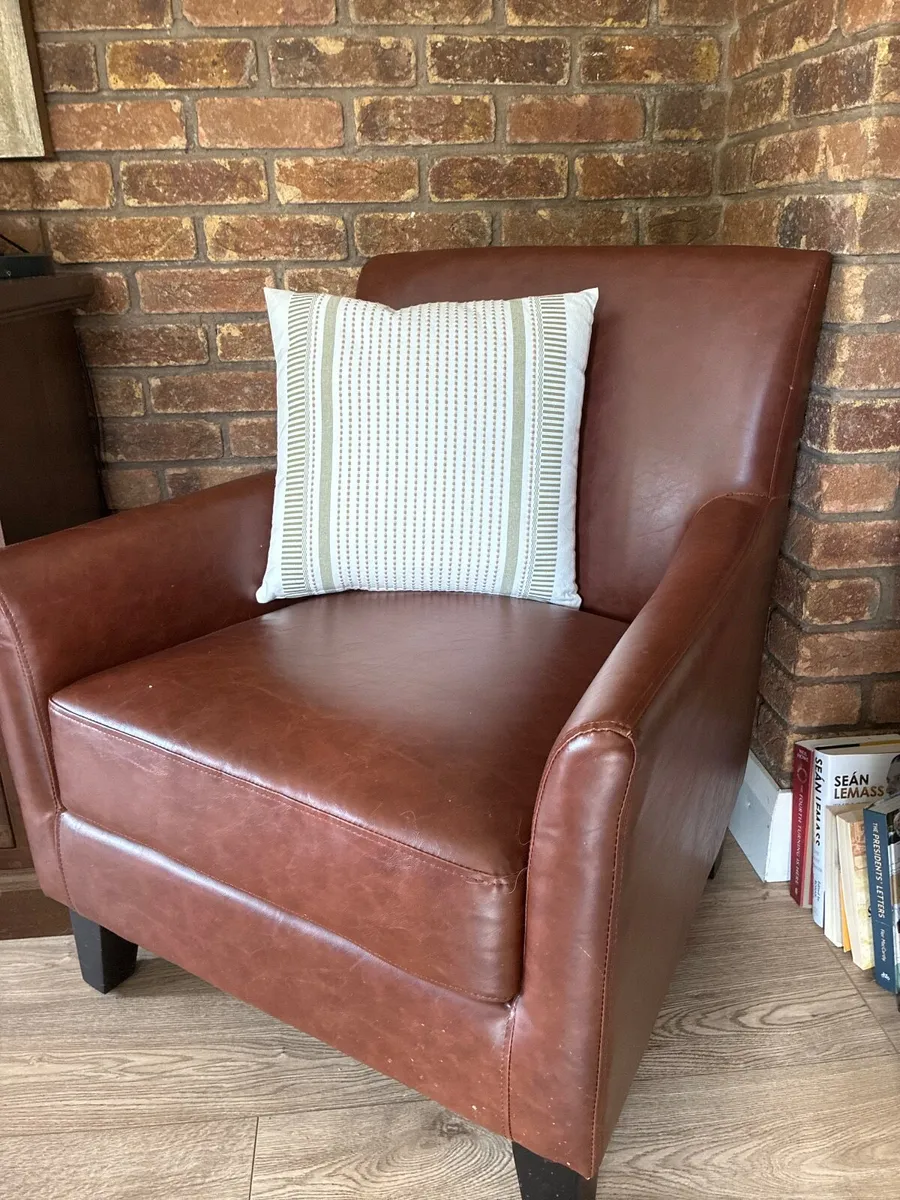 Chair occasional fake leather - Image 2