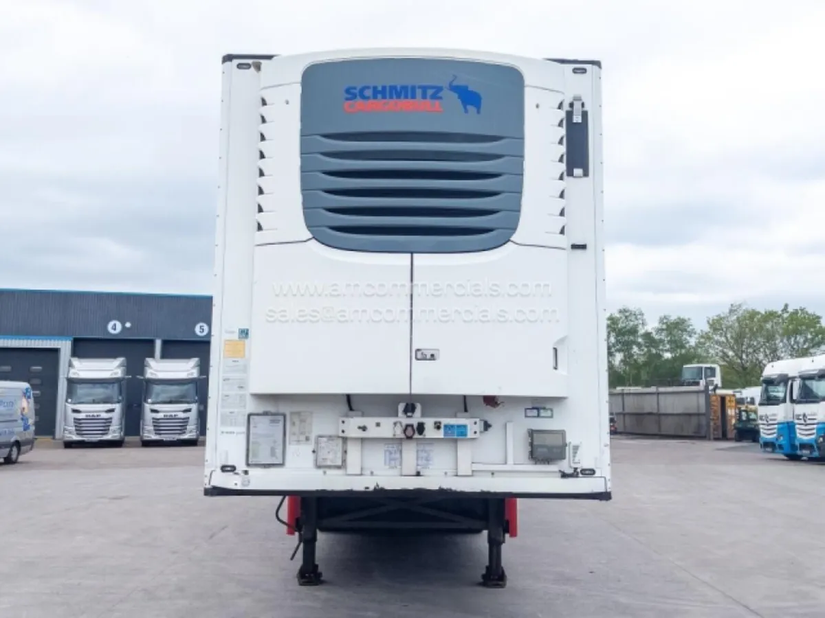 2016 SCHMITZ CARGOBULL MEAT RAILER FRIDGE TRAILER - Image 2