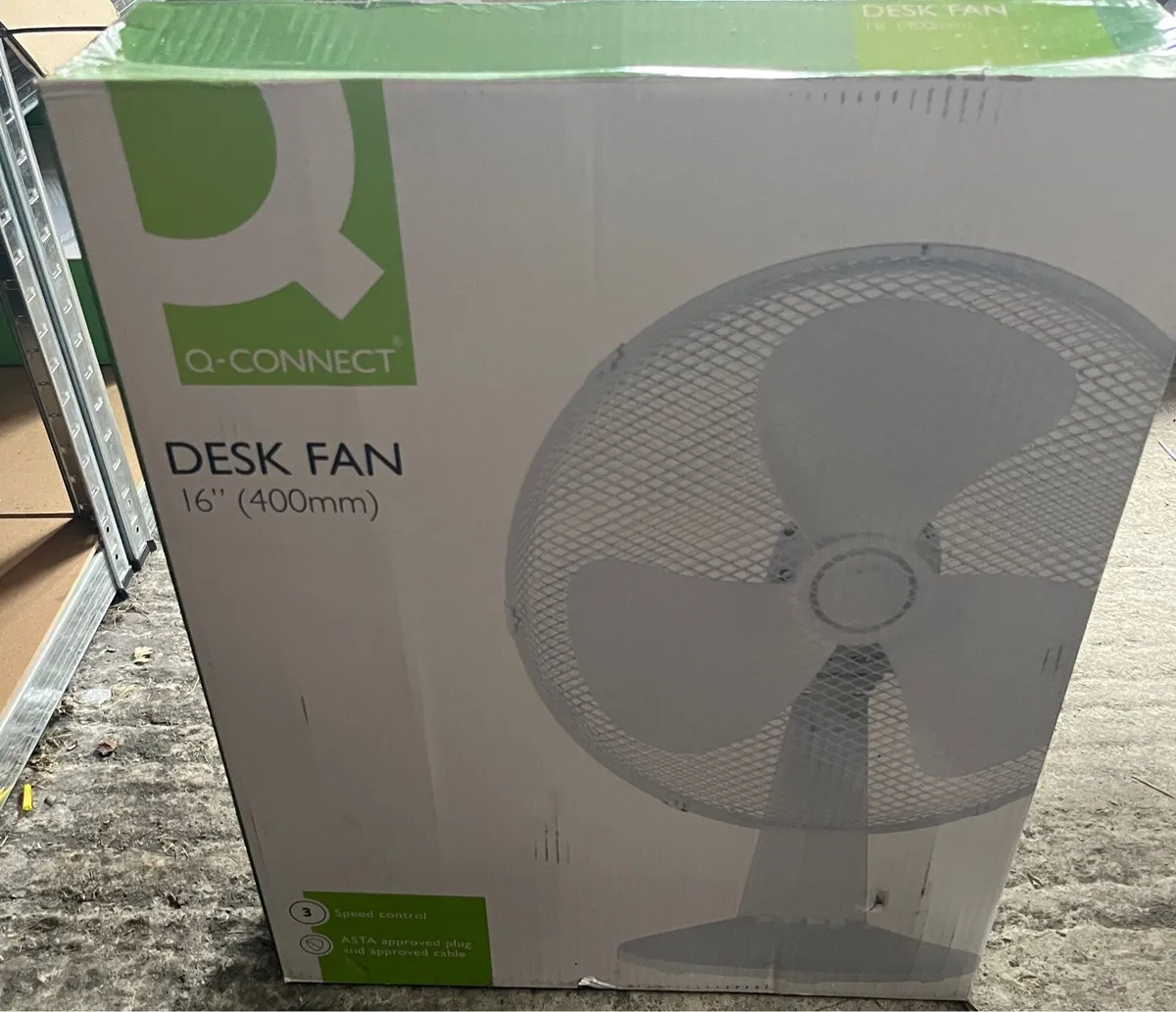 Q-Connect 16” Desk Fan - Image 1